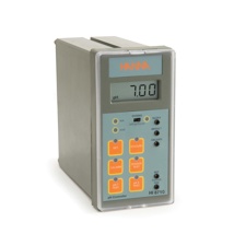 Controlador de pH de montaje en tablero con diagnóstico automático, intervalo:  0.00 a 14.00 pH